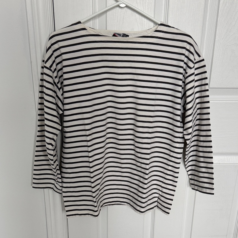 Women’s Gray and White Striped Long Sleeve Tee